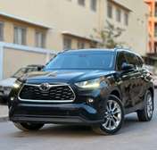 Toyota highlender 2021