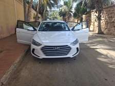 HYUNDAI ÉLANTRA 2017