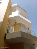 Villa R+3 a louer aux Mamelles
