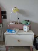 Table de chevet