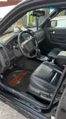 Location Ford Escape 20 000 frs/jour
