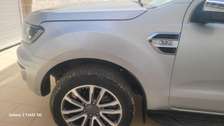 Ford Everest  2021