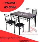 Table a manger 4 place
