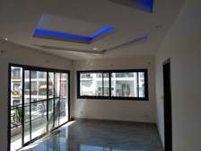 Tres grand studio a louer