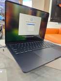 Mac book Air M4 2025