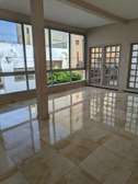 A louer un grand appartement