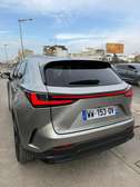Lexus NX 300h hybride 2022 gris métallisé