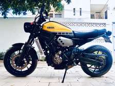 Yamaha XSR 700 édition limitée 60th anniversary