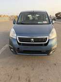 Peugeot partner 5 places