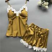 Ensemble pyjama satin doré dentelle blanche ajustable