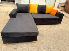 Salon 5 place angle tusi