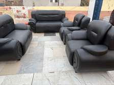 Je bassarde sa joli salon 7 place venant