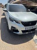Peugeot 5008  diésel automatique 7 places
