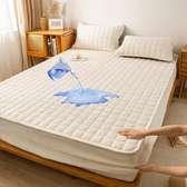 Housse imperméable pour matelas