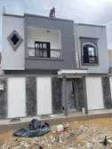 À VENDRE  Villa R+1 ZAC Mbao,