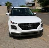 Hyundai  2021