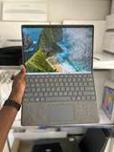 Surface Pro 9 - I7 12e | 16GB RAM | 256