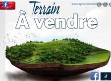 Ref_ 5089_GL Terrain commercial à vendre en face LGI de mbao