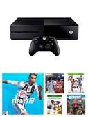 Xbox One (occasion)  + 5 jeux cd  + 1  Manette
