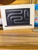 MacBook m3 pro 14poucev