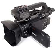 Camera canon XF405