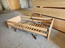 Lit médical électrique