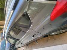 Wanter toyota r4 tres bon etat