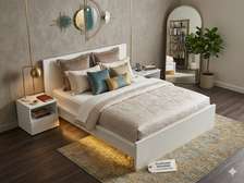 Lits en bois + chevets