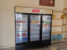 Réfrigérateur trois portes