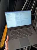 Dell xps i7 7th/ 256gb / 16gb ram / 4gb graphique