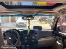 MITSUBISHI PAJERO GLS 2014