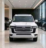 Toyota Land cruiser GXR 2026