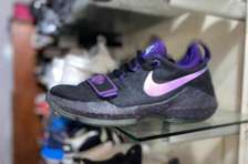 Chaussures de basketball marque Nike Paul George 1