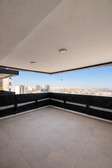 Appartement F5 en ville avenue djily mbaye vue sur mer