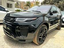 Range Rover évoque