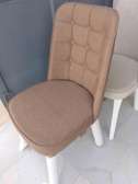 Chaises de haute qualité pour salle à manger
