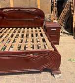 Lit 3 places avec les 2 commodes