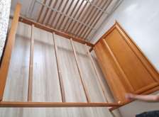 2 Lits avec sommiers sans matelas