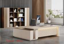 Tables de bureau DG