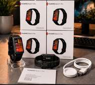 Huawei Band 11 Pro montre connectée noire design