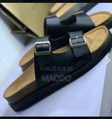 Chaussures orthopédiques en cuir