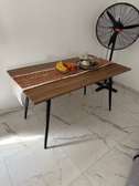 Table en bois