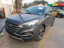 Hyundai Tucson Full Options