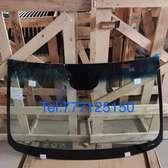 Pare brise automobile dakar