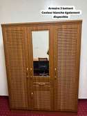 Armoire en Bois

3 porte