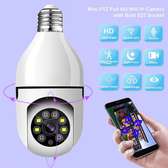 Ampoule avec caméra de sécurité WiFi - 360 degrés