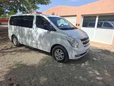 Hyundai Starex 12 places