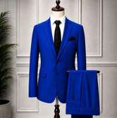 Costume très classe