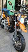 A vendre Ktm 950 SM