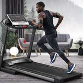 Tapis de Course Moderne – Performance & Confort
